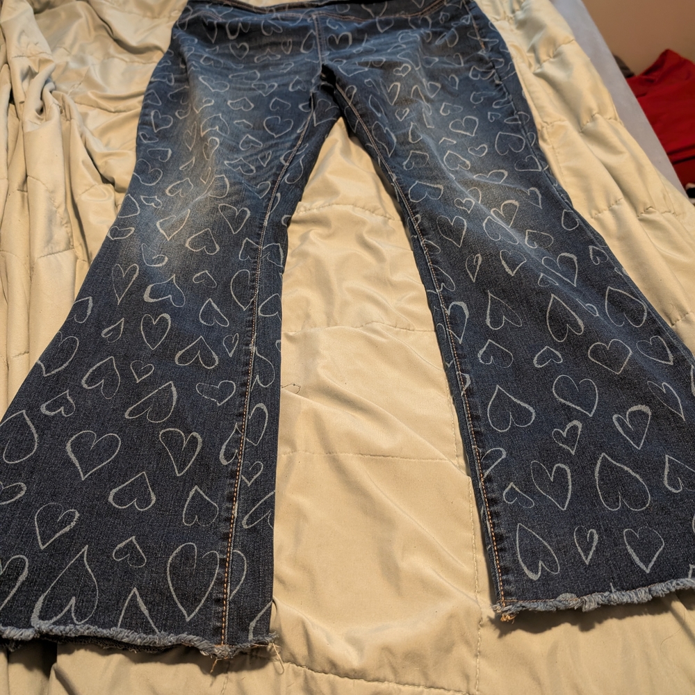 No Boundaries Blue Flare Heart Pattern Jeans